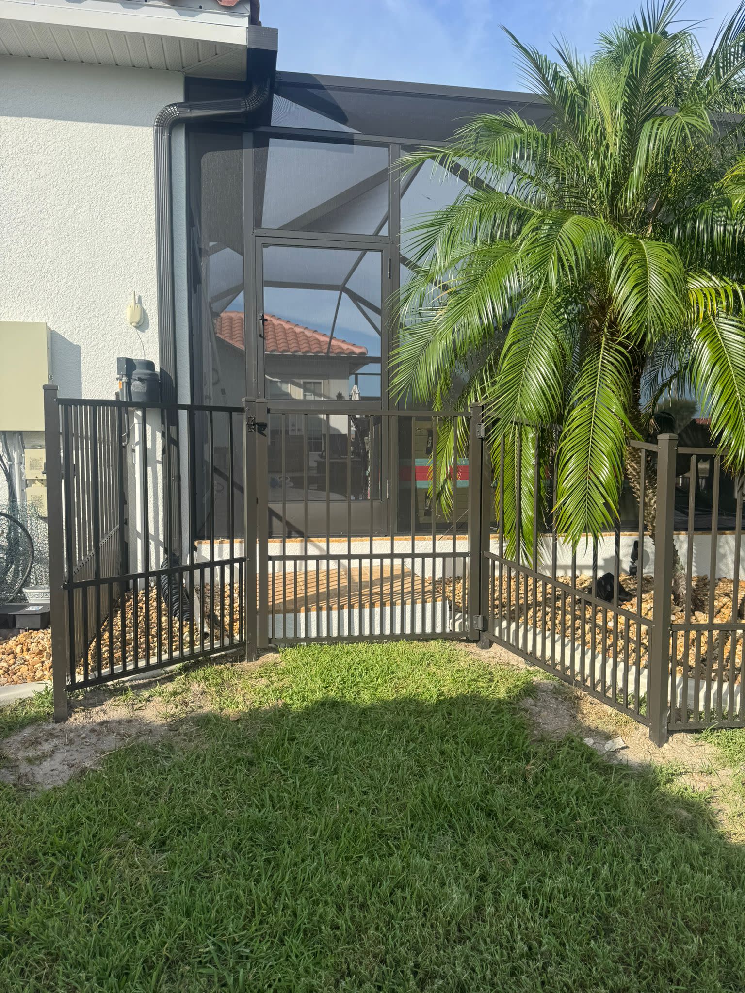 Bronze Puppy Picket Aluminum Fence