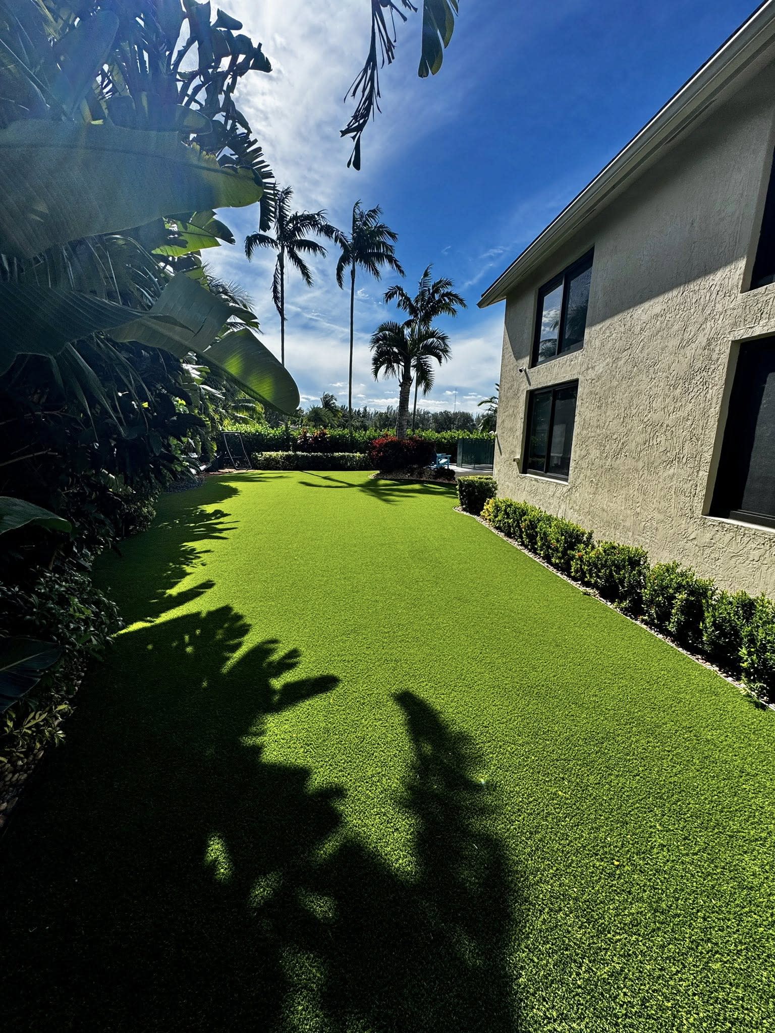 Pet Friendly Artificial Turf Installation for Dogs