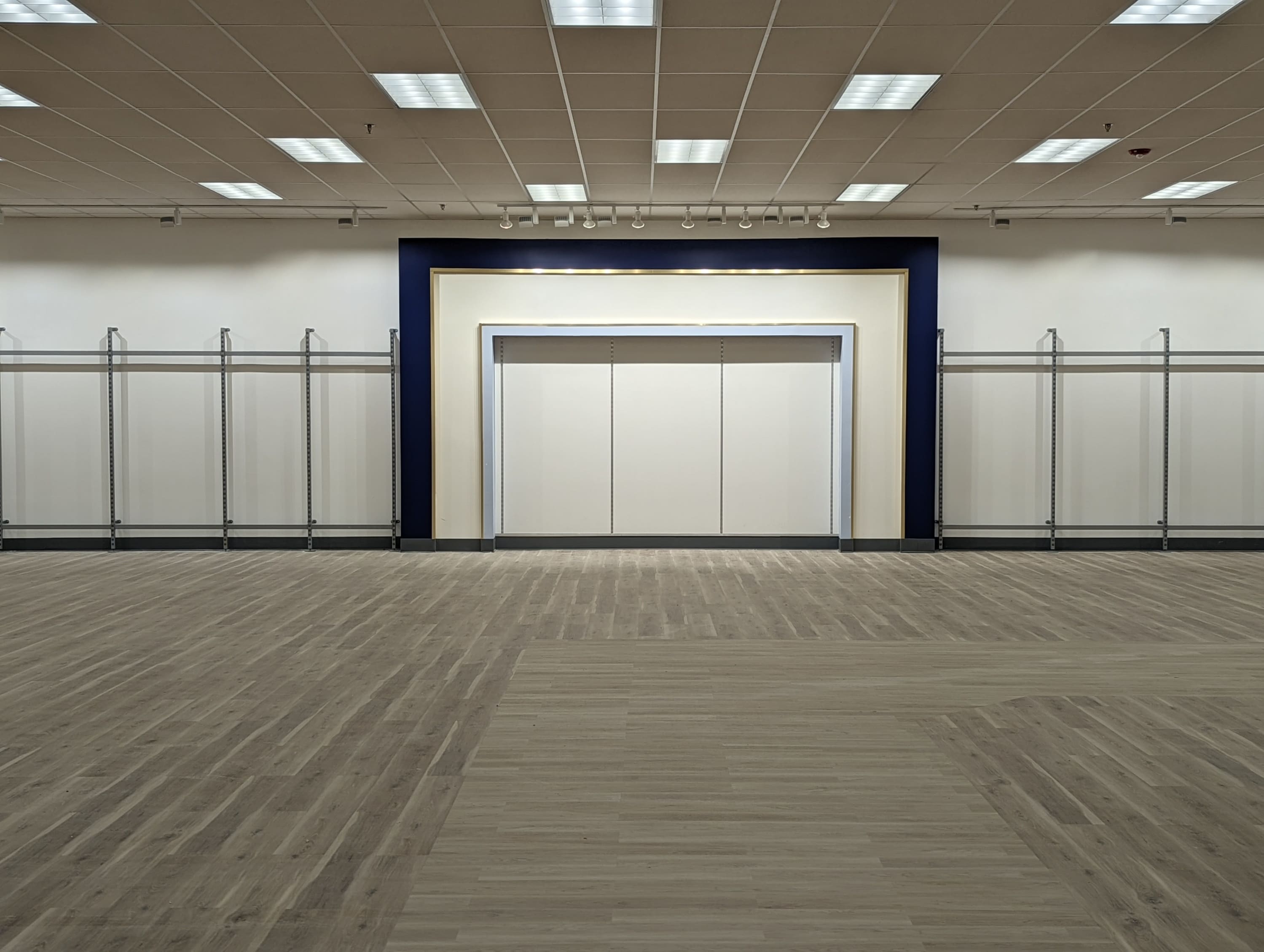 TJX store remodel (Marshalls)