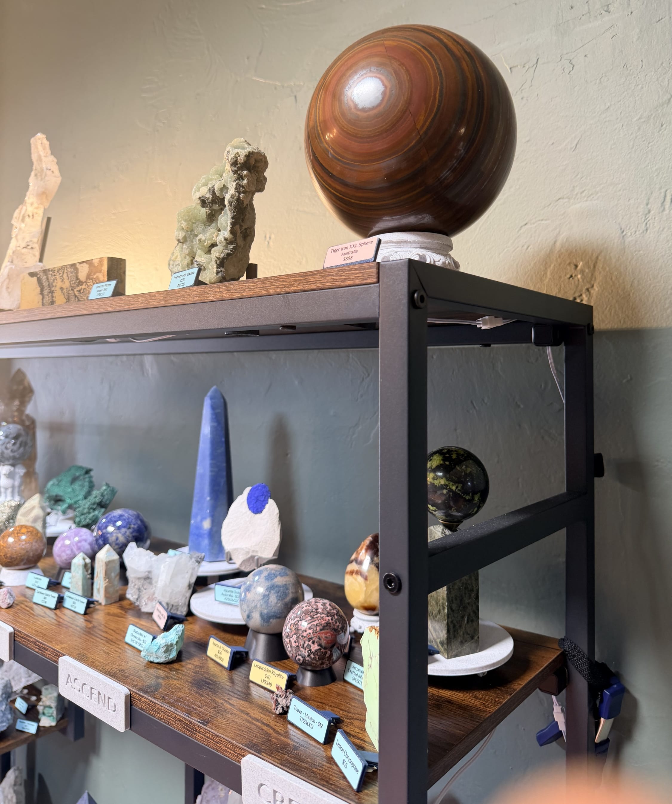 Vikata Lapidary and Magick crystals