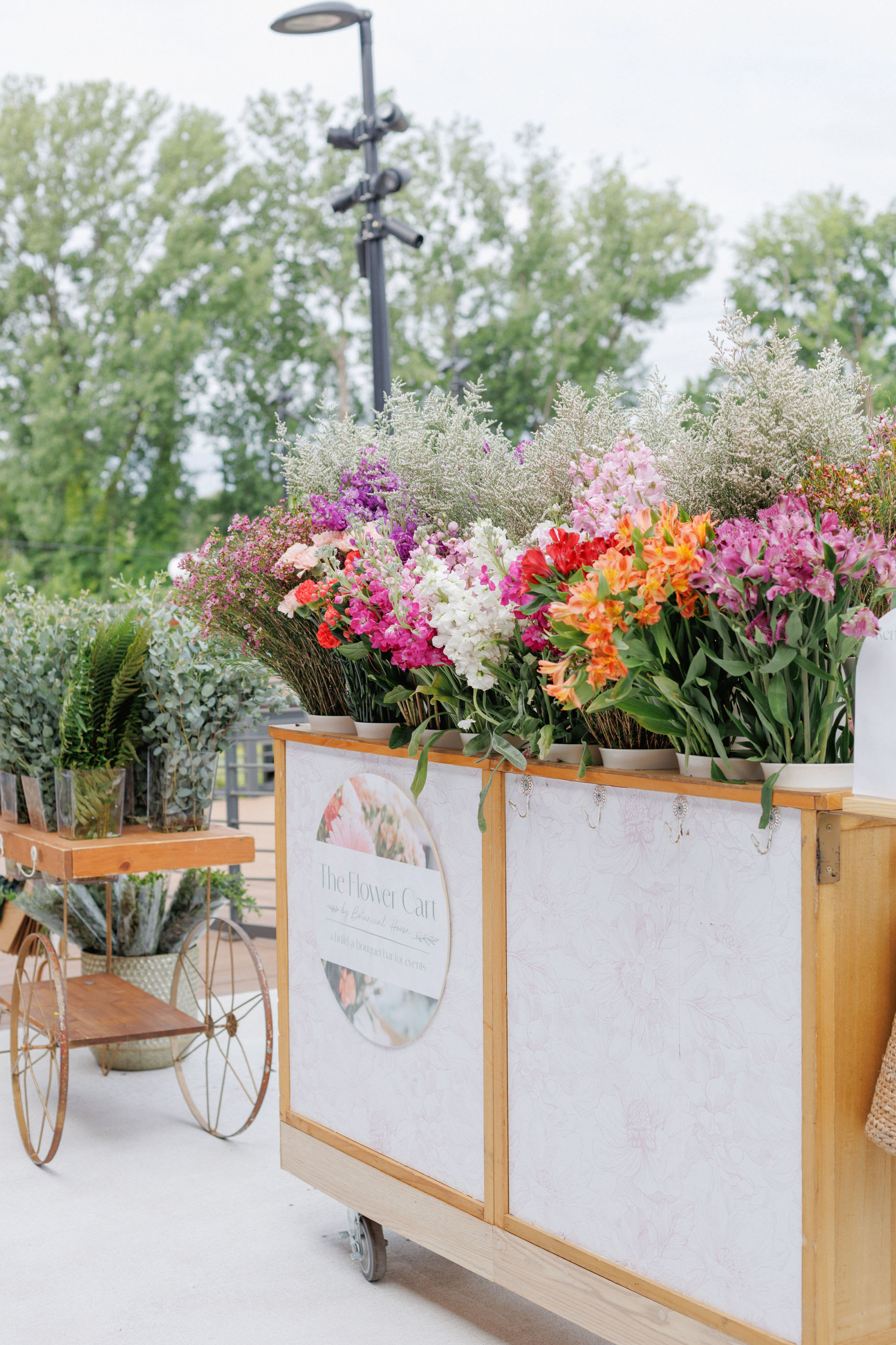 flower bar