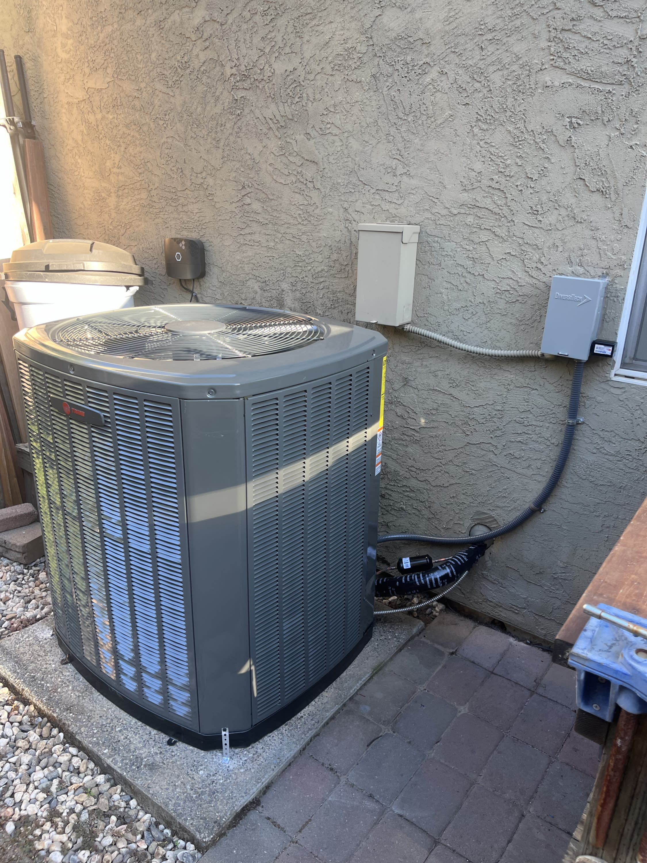 AC outdoor unit condenser