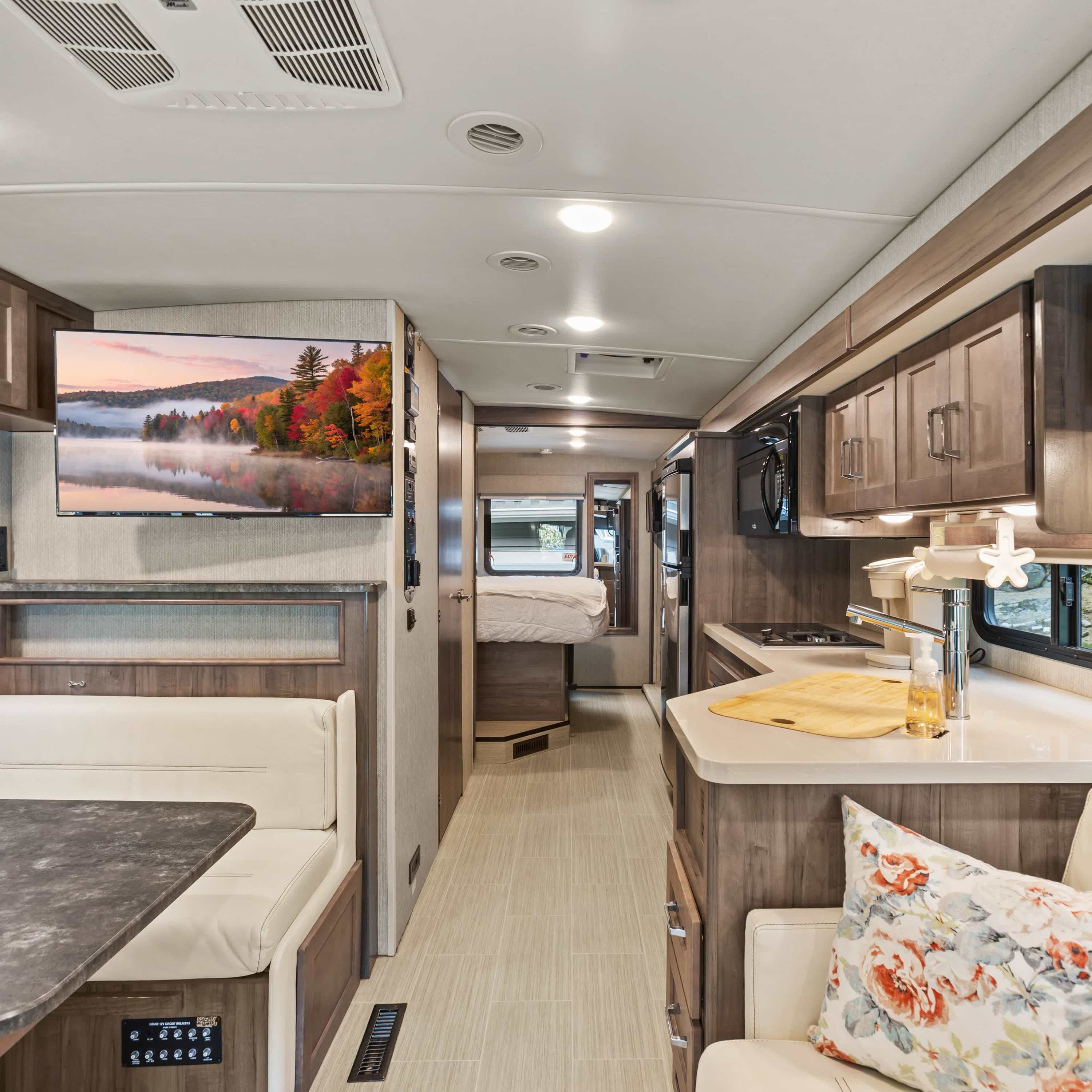 Absolute Imagery - HDR MLS-style RV Mobile Home Cabin