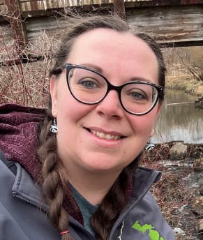 Dani Hamilton (District Manager)