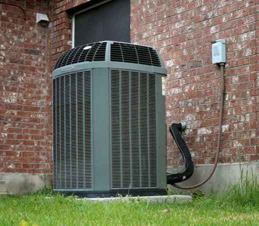 Heat Pump vs. AC + Furnace in 2026: What Homeowners Should Choose