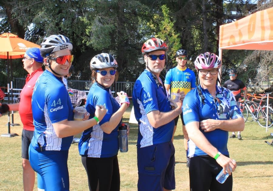 Tour de CREDA riders