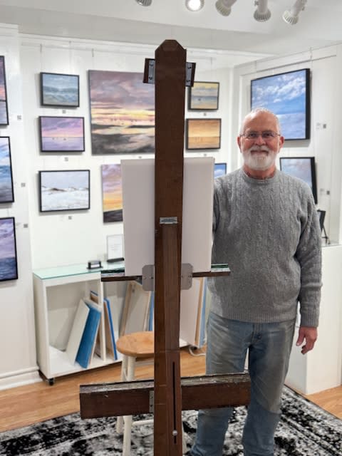 Gallery 193 Artist, Ed Walsh in his studio