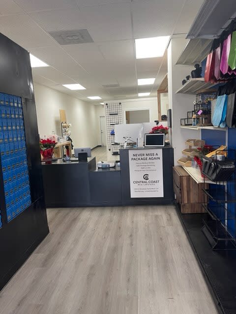 central coast mailboxes counter