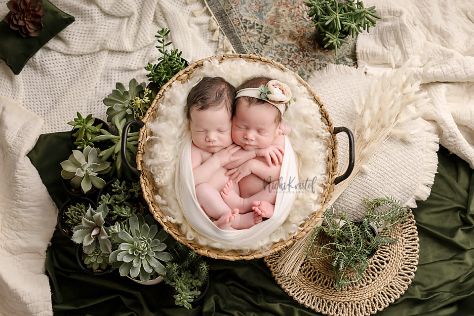 nicki krsitof photography twins newborn portrait south florida