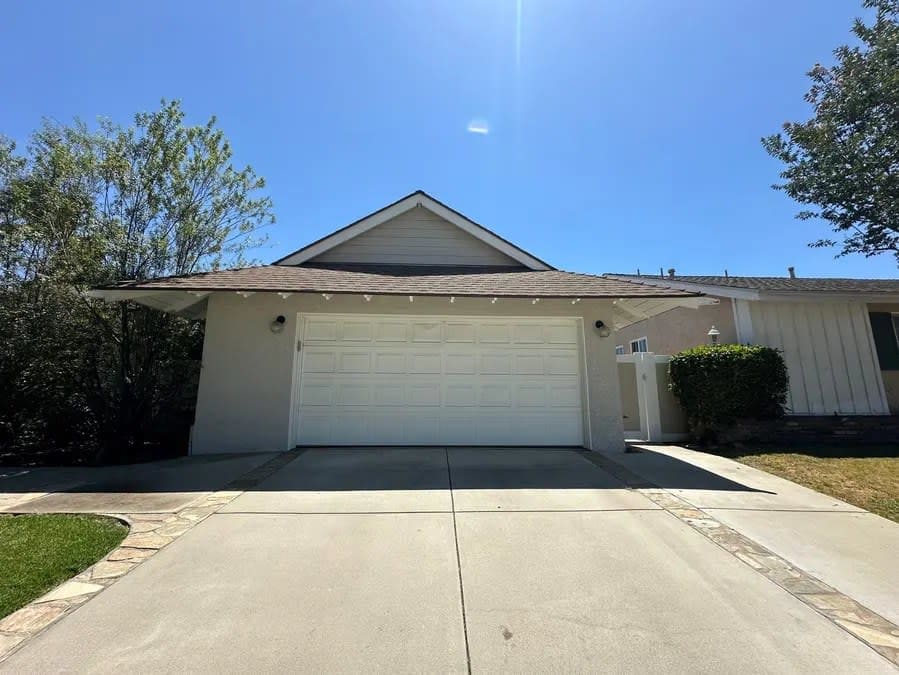 Residential garage door installed by Orange County Garage Doors at an Orange County home