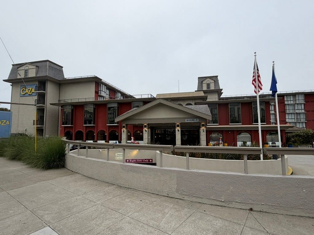 Hotel Caza Fisherman’s Wharf