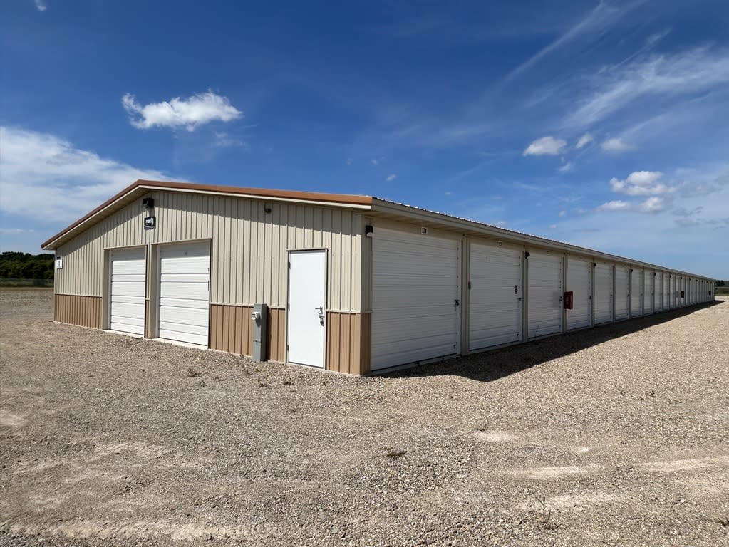 storage unit rentals in Neenah, WI