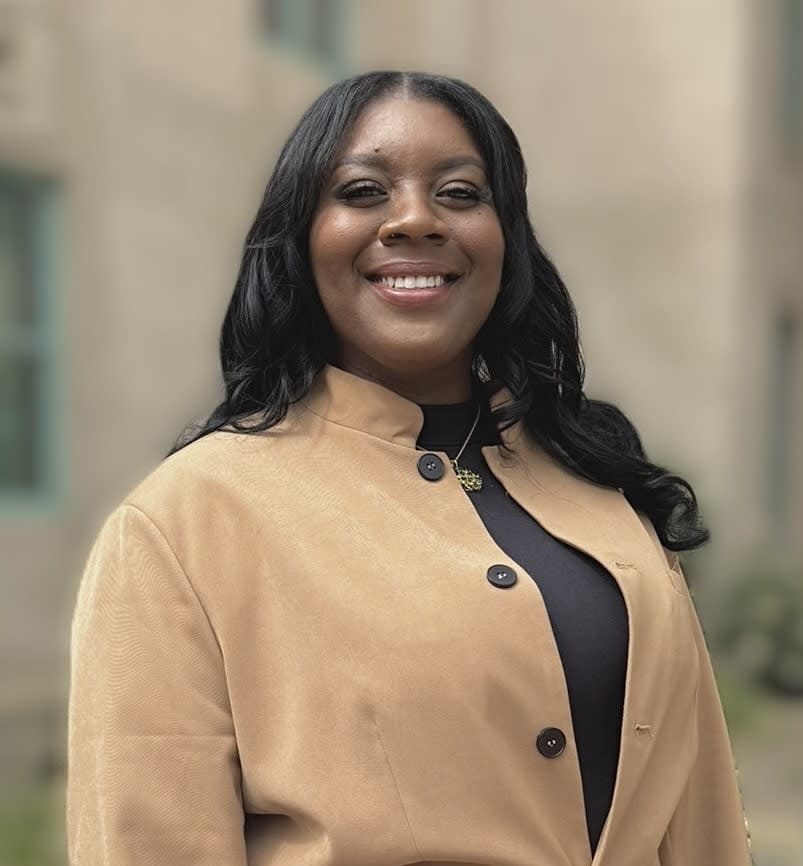 Brianni Lyons, Attorney, Business Lawyer