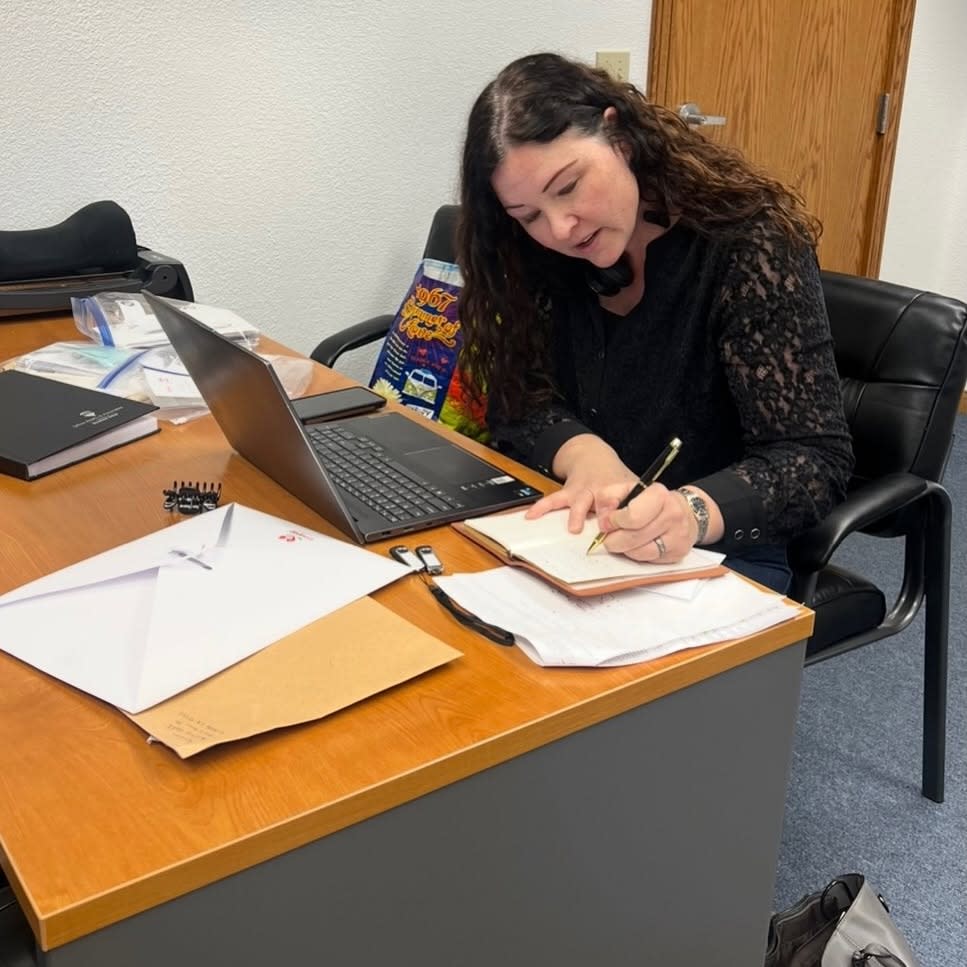 Karena Jolley Realtor-Willits, CA