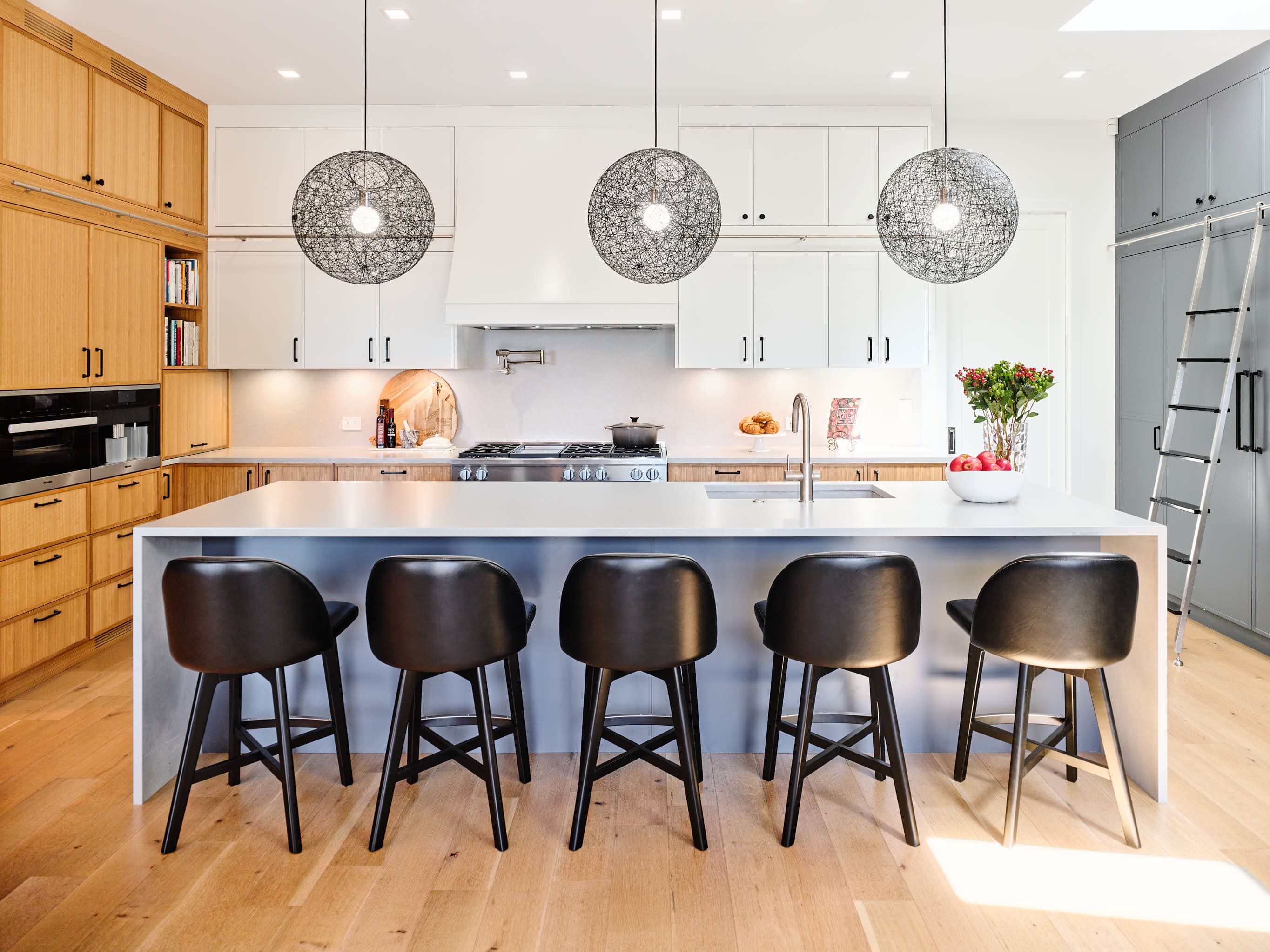 transitional kitchen HAVAN Awards