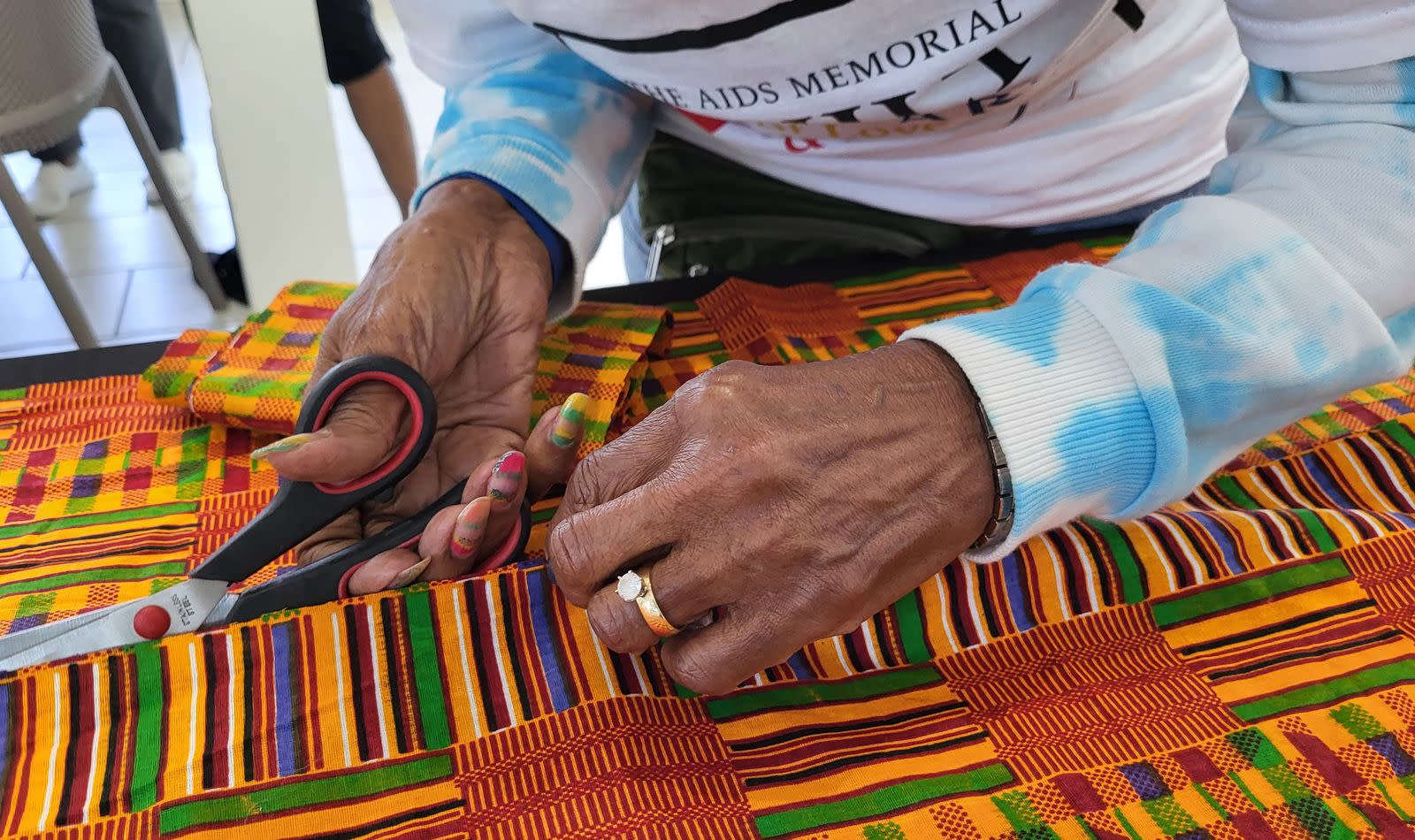 Change the Pattern: Sections of the AIDS Memorial Quilt