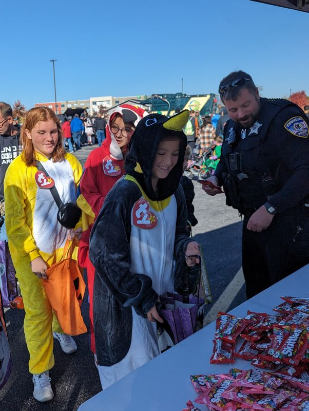 2023 Biz Boo! Business Trick or Treat Yorkville Area Chamber of Commerce