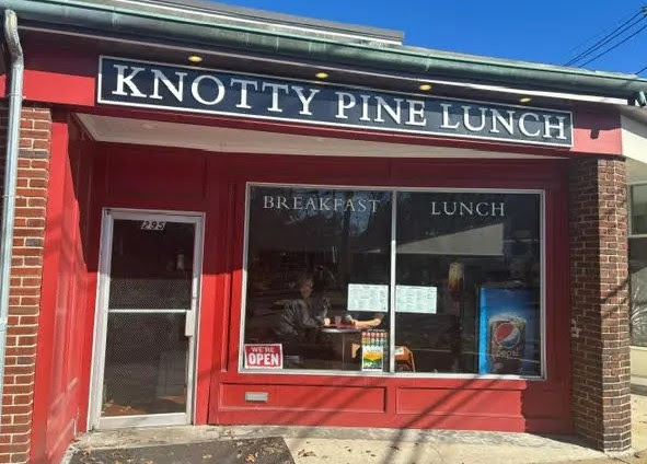 Knotty Pine