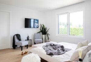 Bedroom in Linda Vista Net Zero Home by Hasler Homes Ltd.