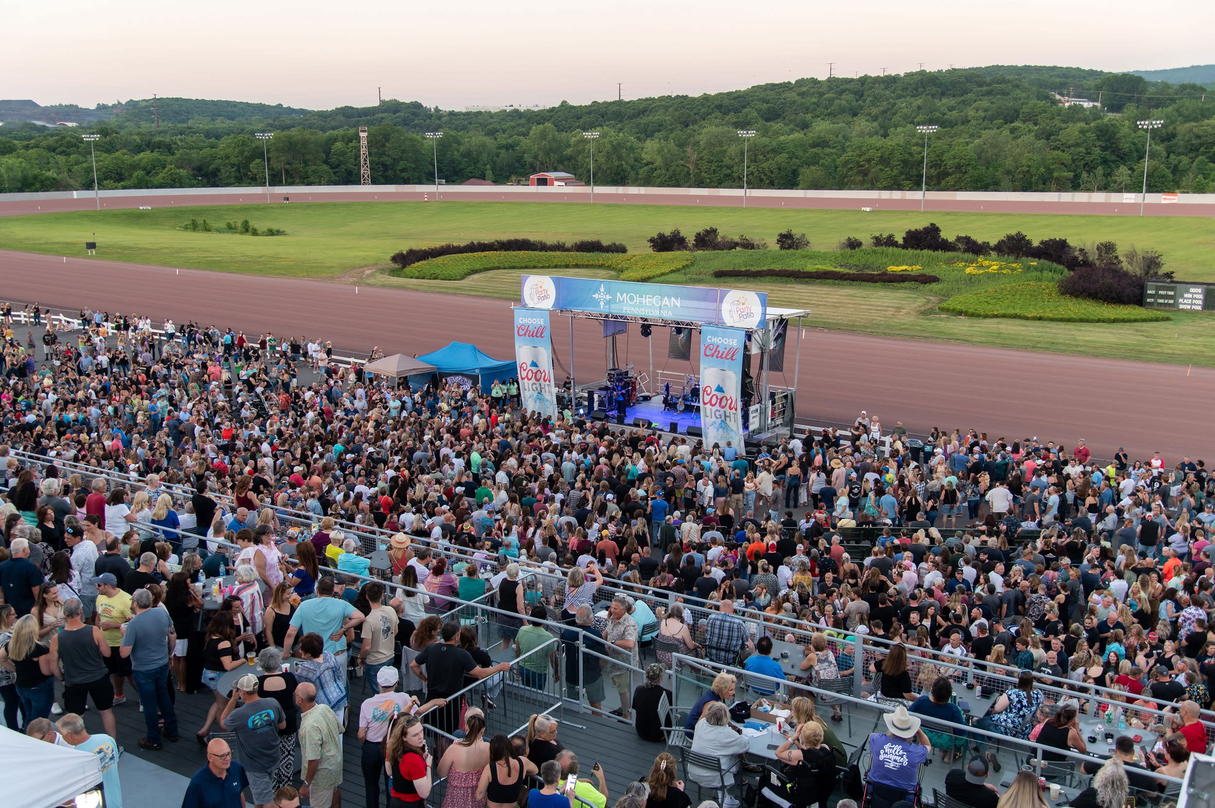 Mohegan Pennsylvania Party on the Patio.jpg