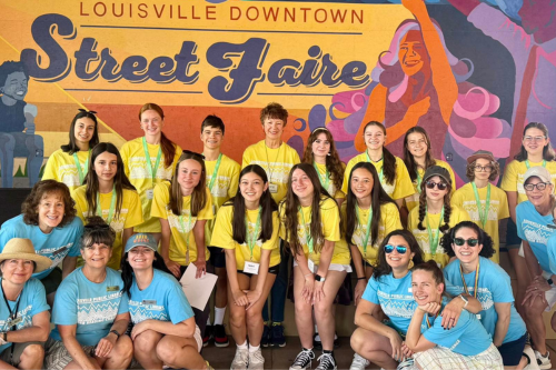 group photo of teen library volunteers 
