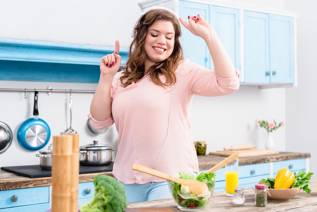 Woman eating healthy