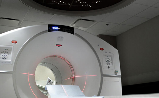 Escáner de tomografía por emisión de positrones