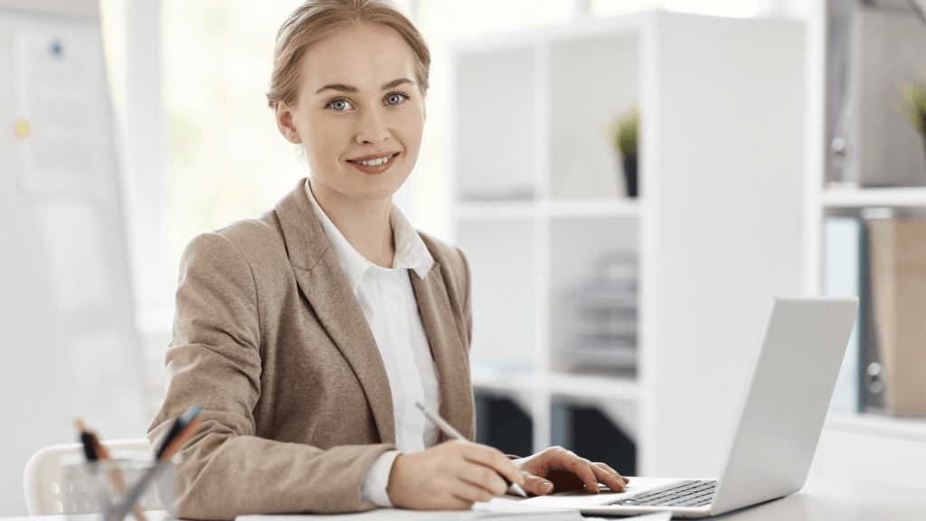 woman accountant