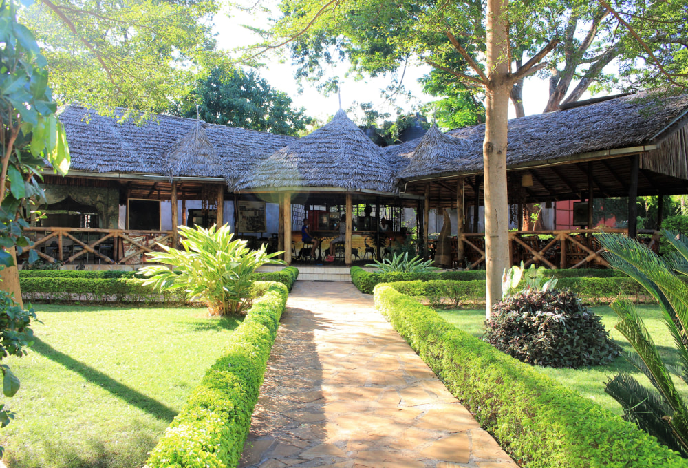 Die Poolbar läd ein