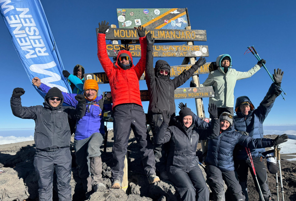 Summit-Day! Auf zum höchsten Punkt von Afrika, Uhuru-Peak 5.895m