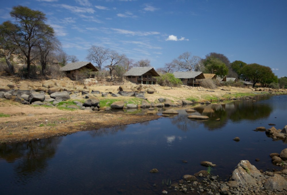 Ruaha River Lodge