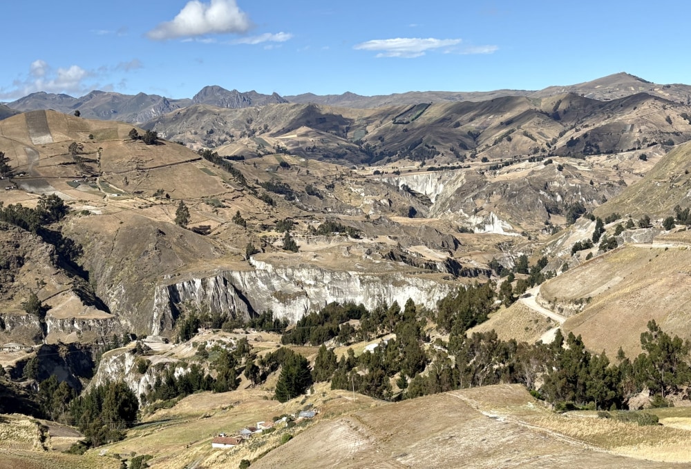 Wanderung bis Tigua & Fahrt zum Fuße des Chimborazo