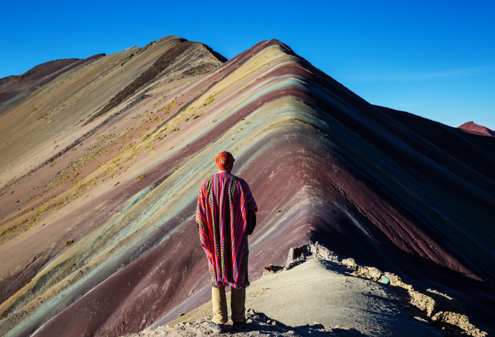 Regenbogenberg, rotes Tal & Fahrt nach Puno
