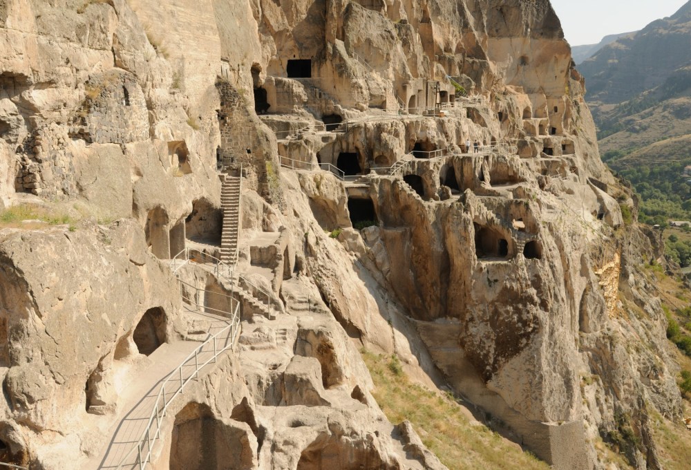 Die Höhlenstadt Wardsia