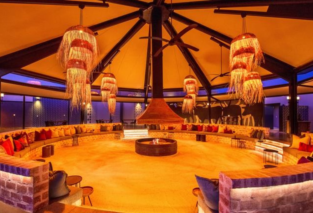 Etosha King Nehale  Gondwana Collection Namibia