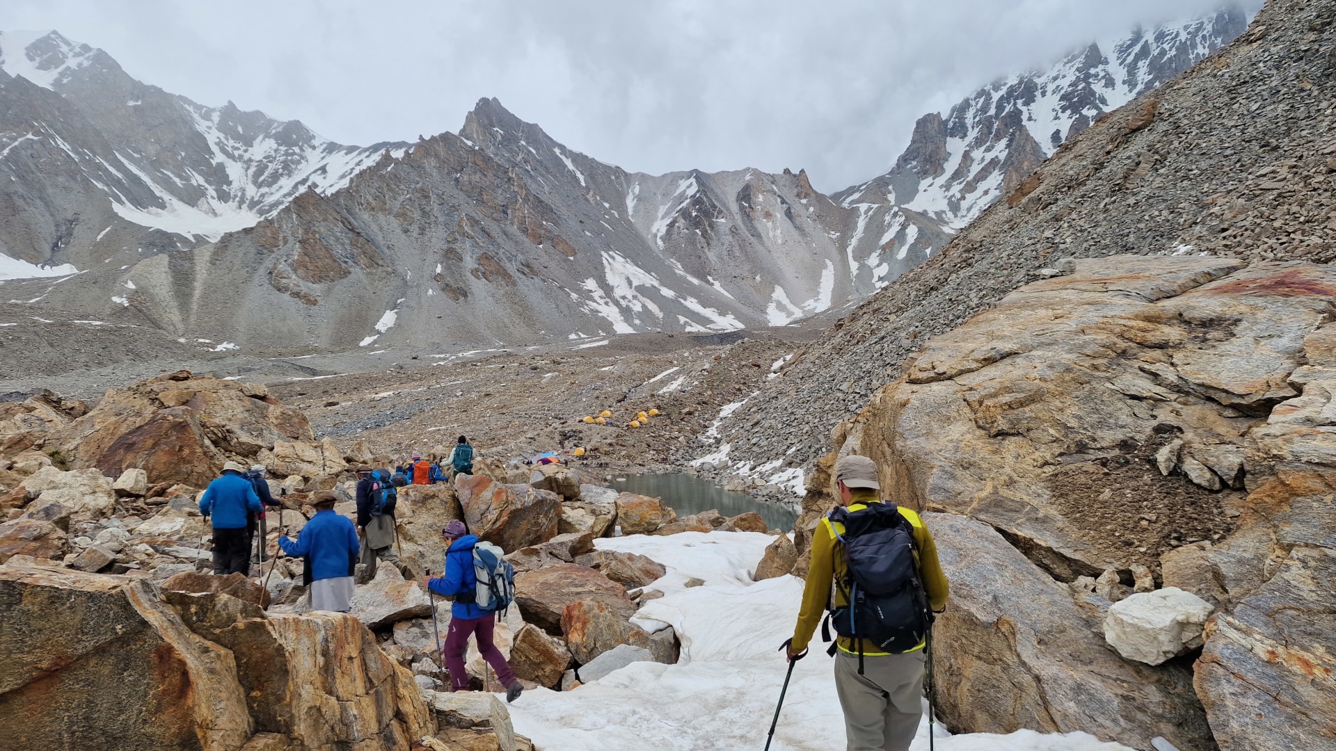 Nanga Parbat Umrundung mit Abstecher ins Hunza-Tal