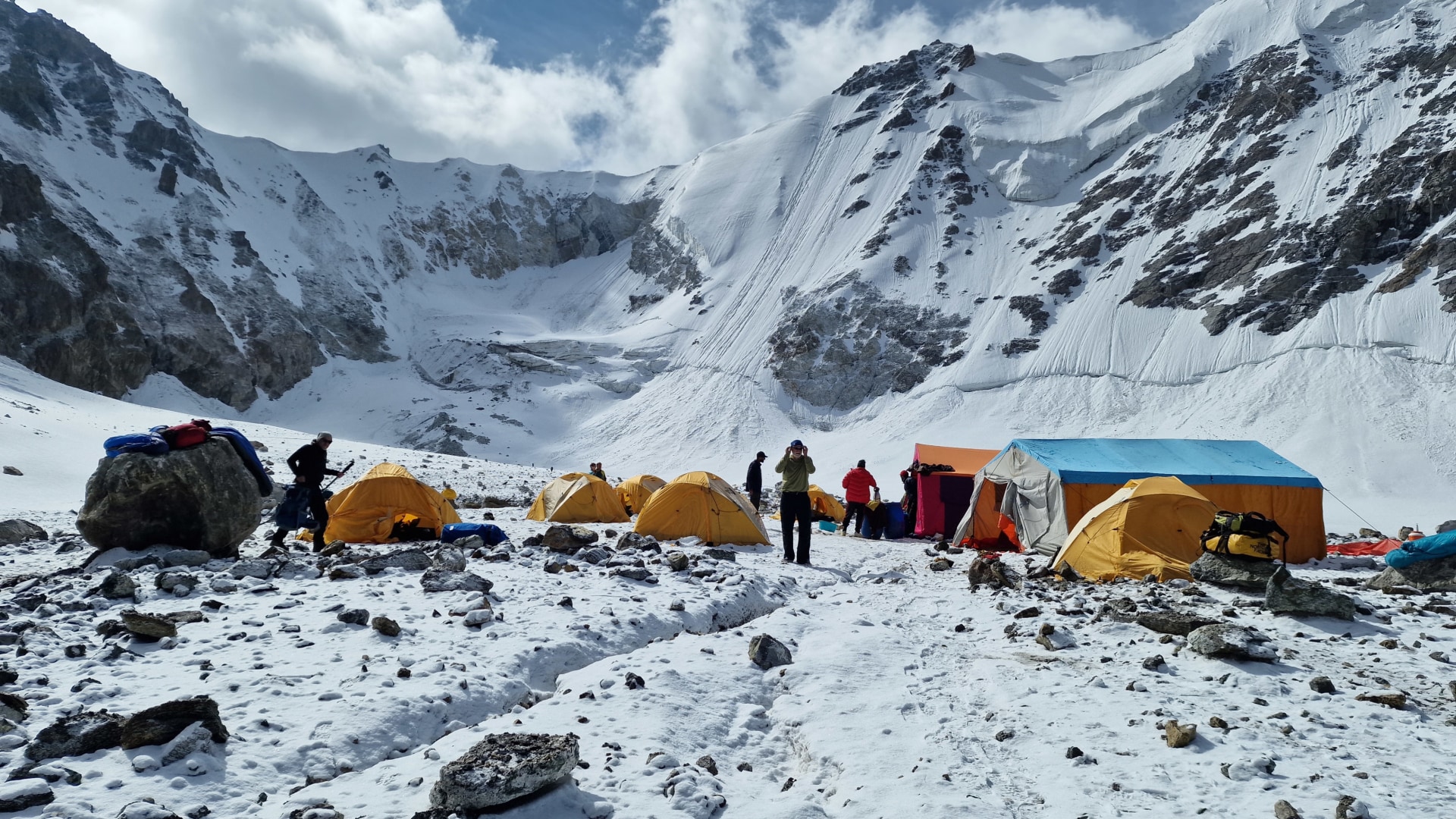 Nanga Parbat Umrundung mit Abstecher ins Hunza-Tal