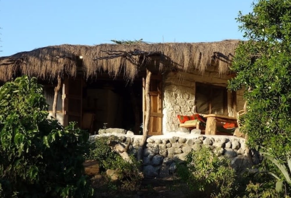 Hillside Retreat Afrika Amini Life