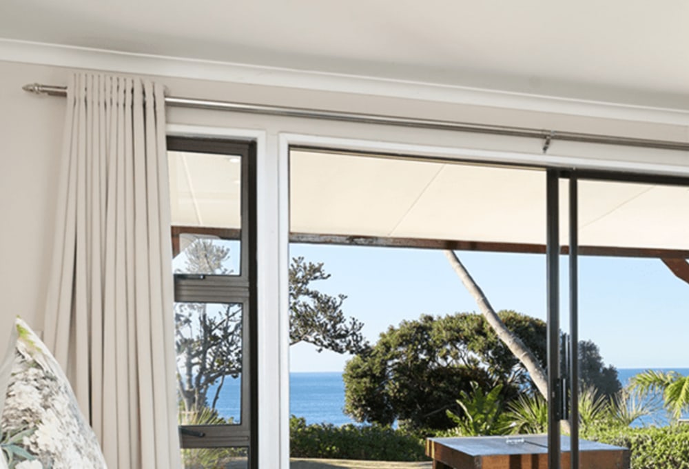 Crawfords Beach Hotel