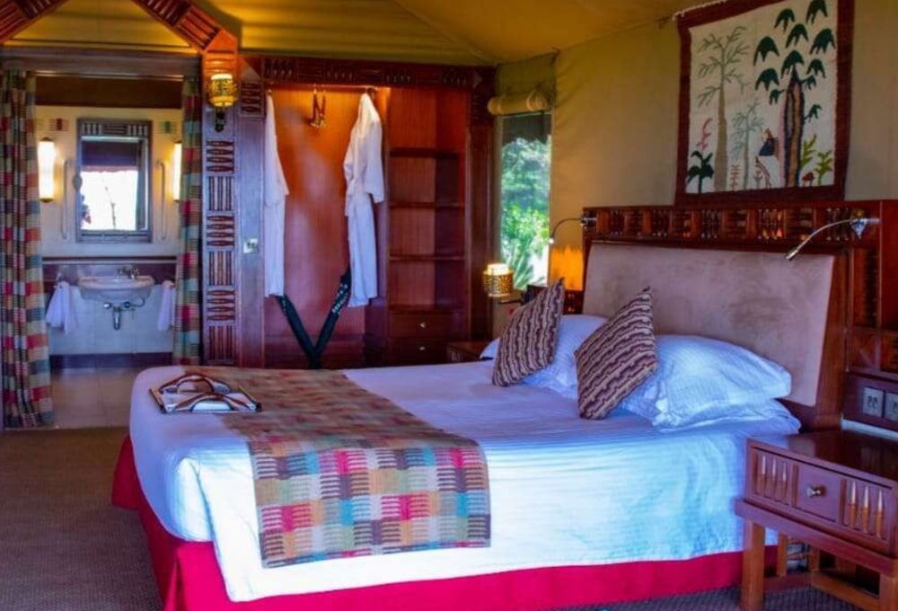 Sweetwaters Serena Camp