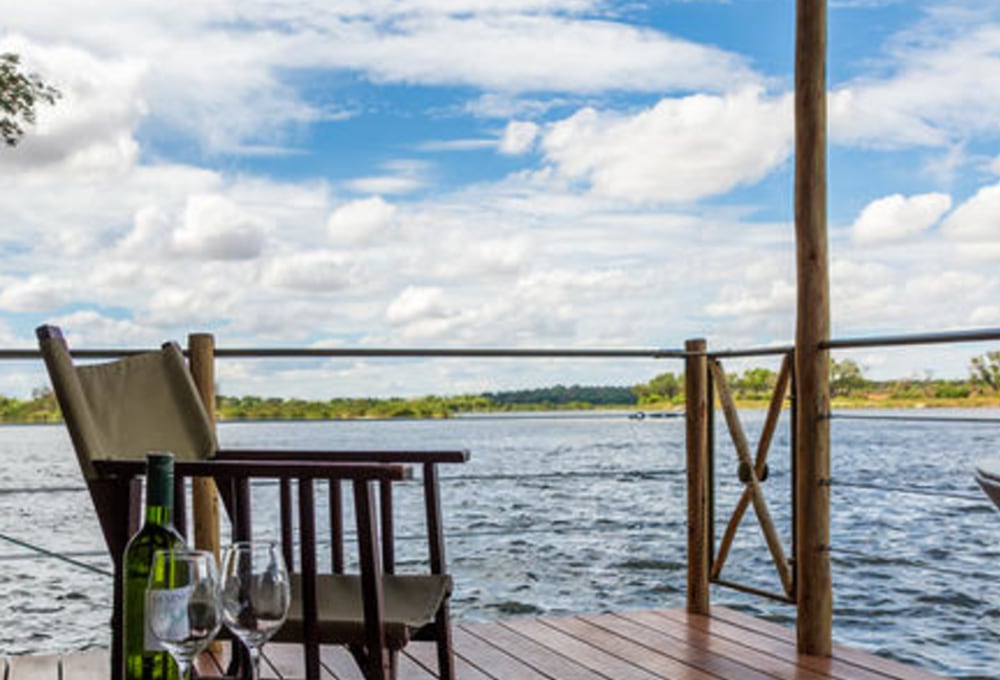 Ndhovu Safari Lodge