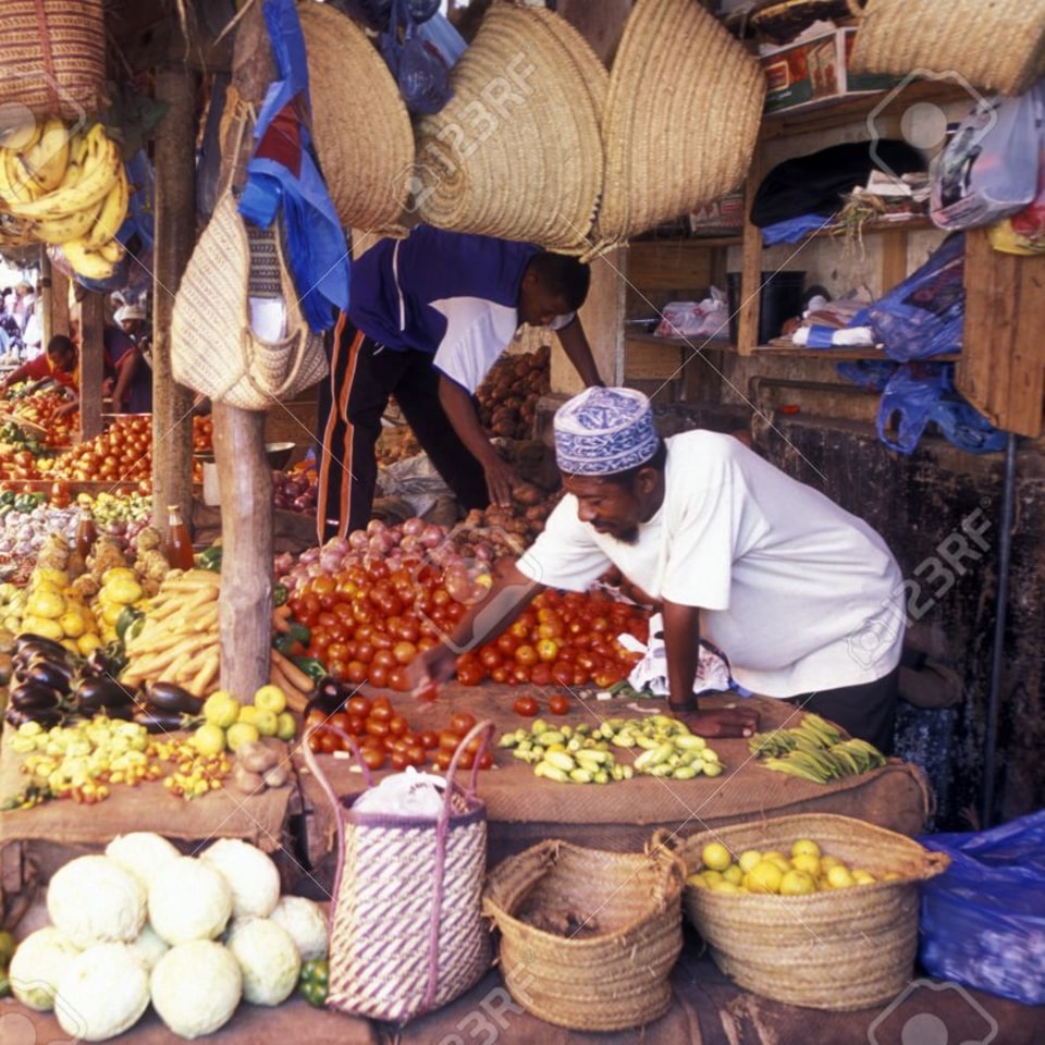 Marktstand auf der Gewürzinsel Sansibar