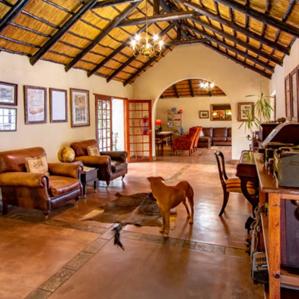 Hamilton Parks Country Lodge