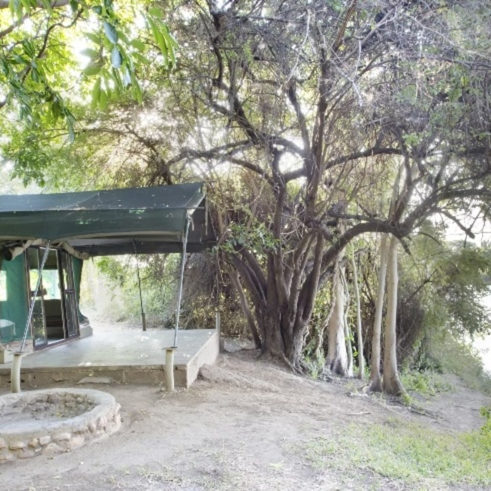 Gwabi River Lodge