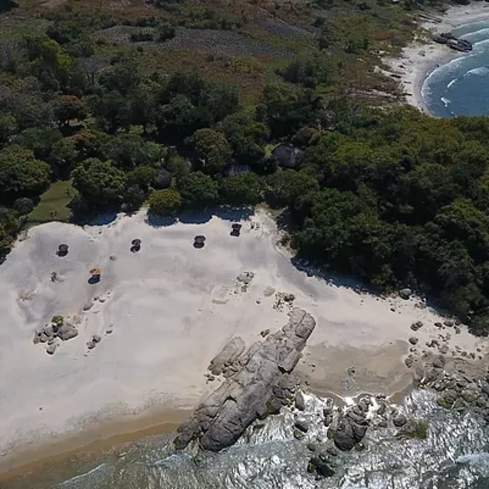 Makuzi Beach Lodge