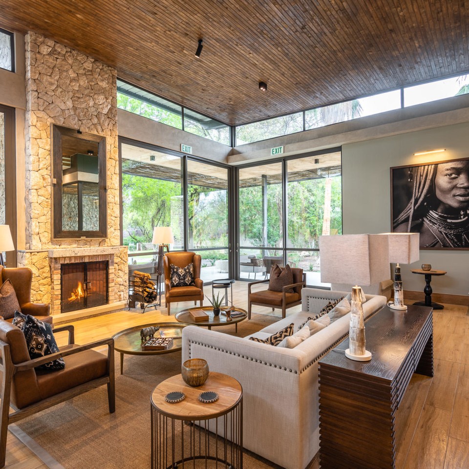 Mokuti Etosha Lodge