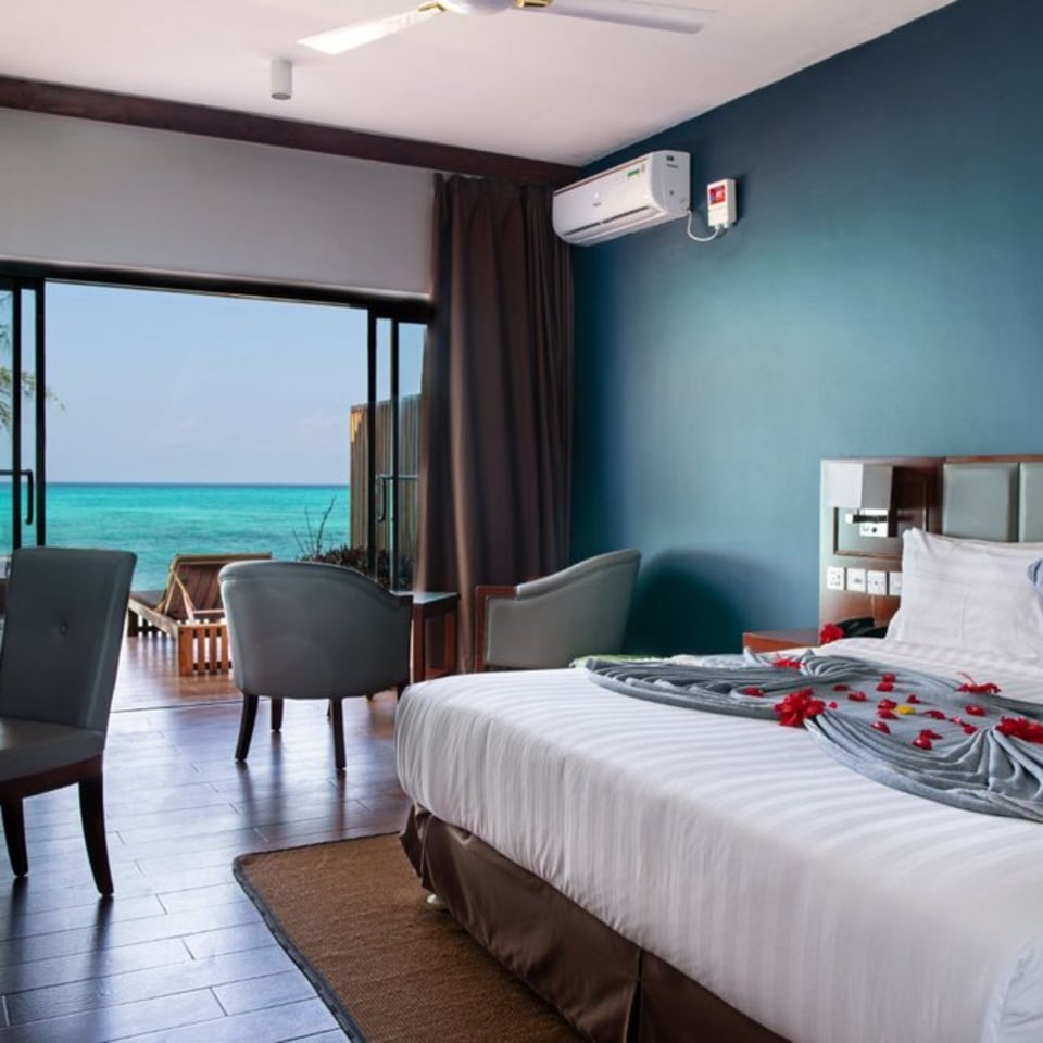 Nungwi Dreams by Mantis