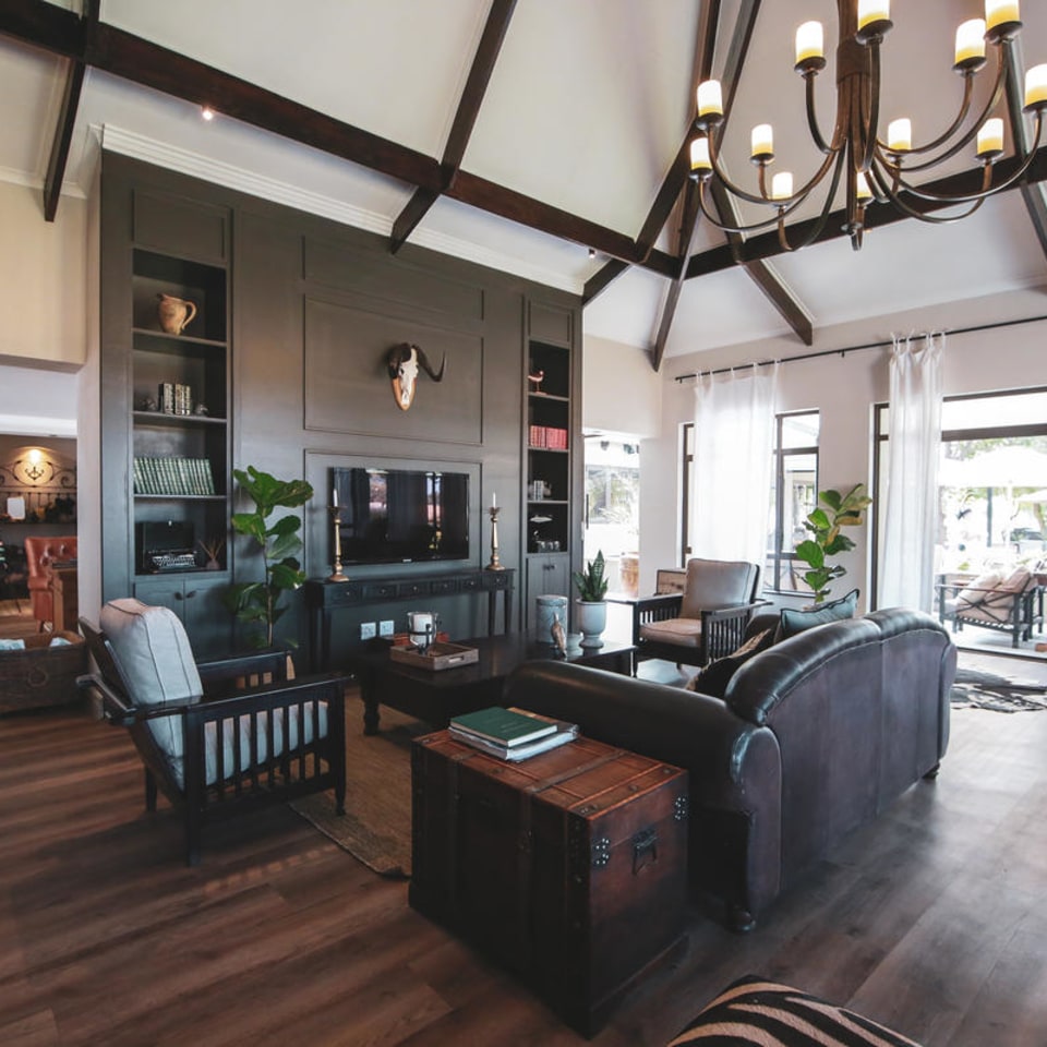 Otjiwa Safari Lodge
