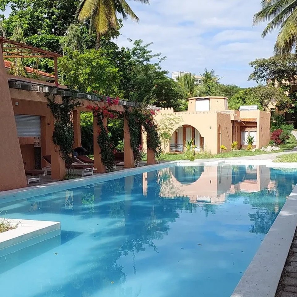 Al Mahali Villas
