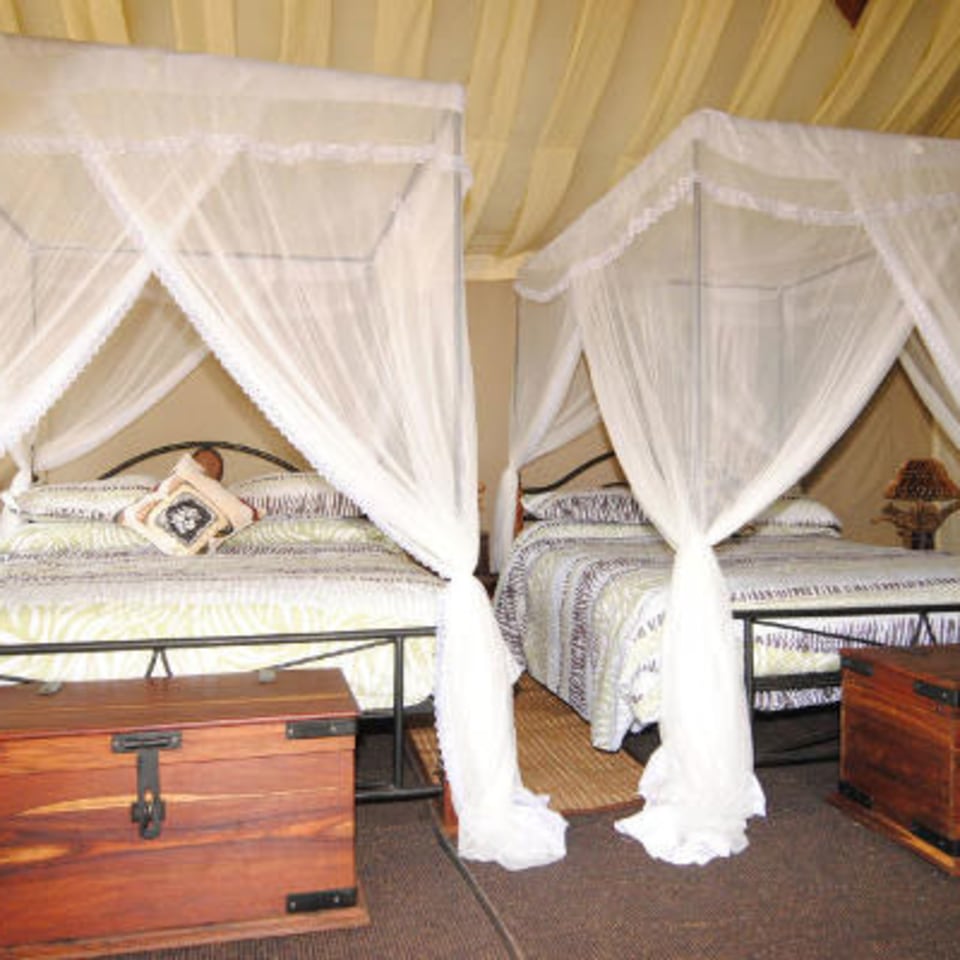 tanzania-bush-camps-mara-river-einrichtung.jpg
